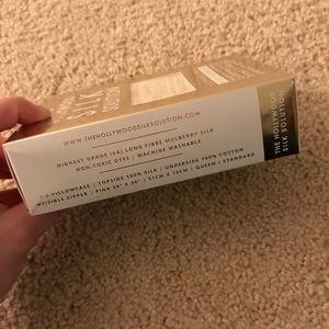 hollywood silk solution pillowcase